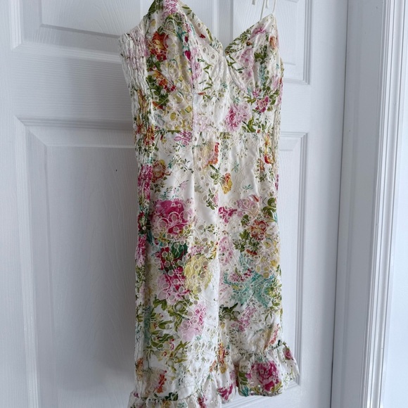 ASTR The Label Mireille Floral Eyelet Mini Dress White Multicolor Size M - Picture 5 of 11